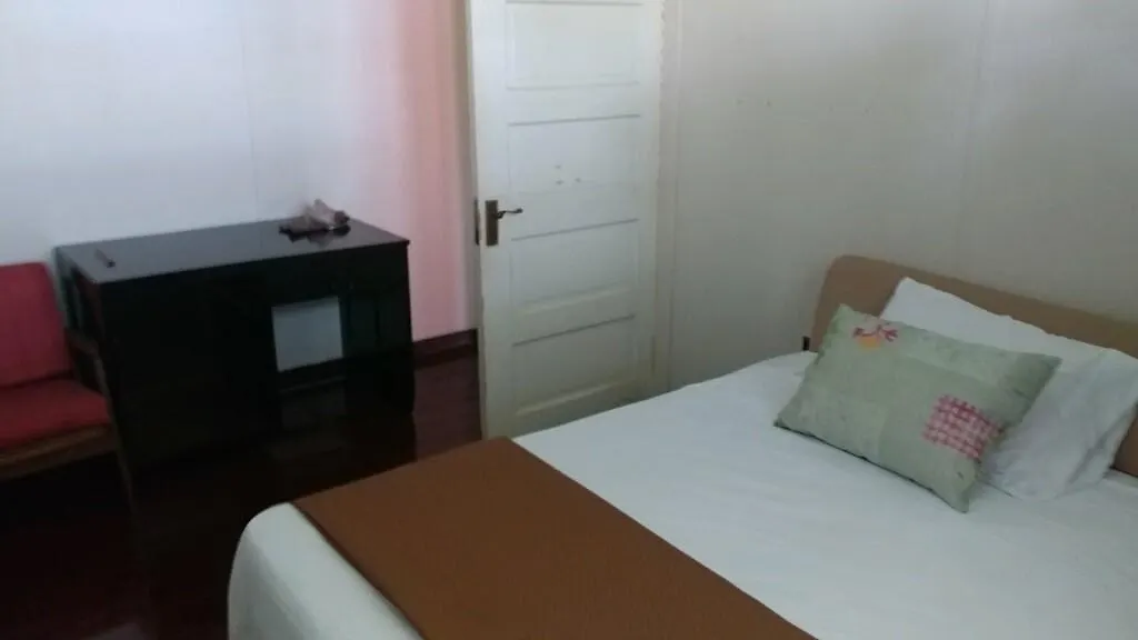 Cartref Creative Cribs Hotel Port Maria Guest house